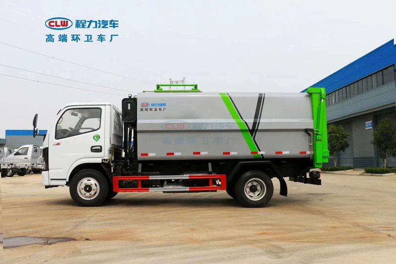 小多利卡側(cè)裝壓縮垃圾車