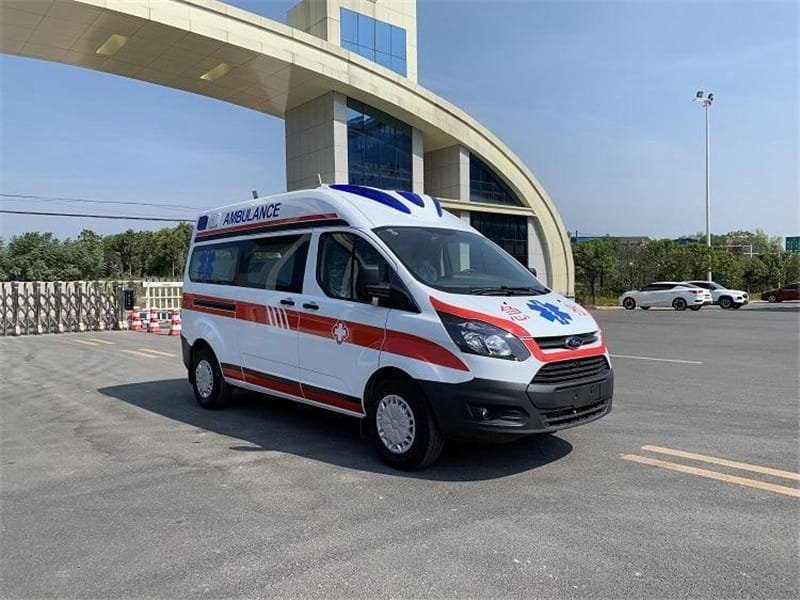 江鈴救護車動力輸出強運轉(zhuǎn)平穩(wěn)