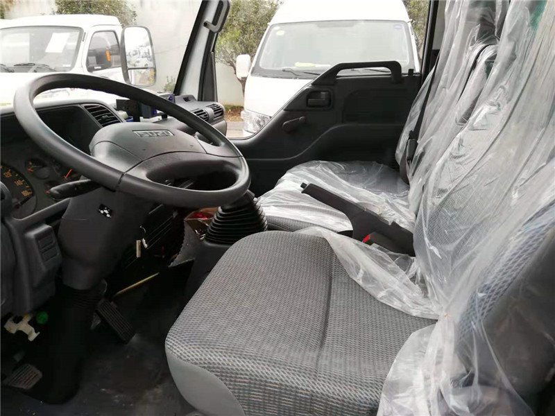 程力廠家出售國(guó)六3.1米冷藏車(chē)13萬(wàn)元