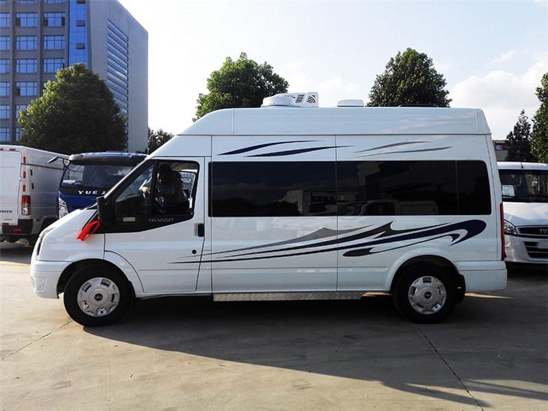 全新升級的福特新世代全順長軸高頂B型房車