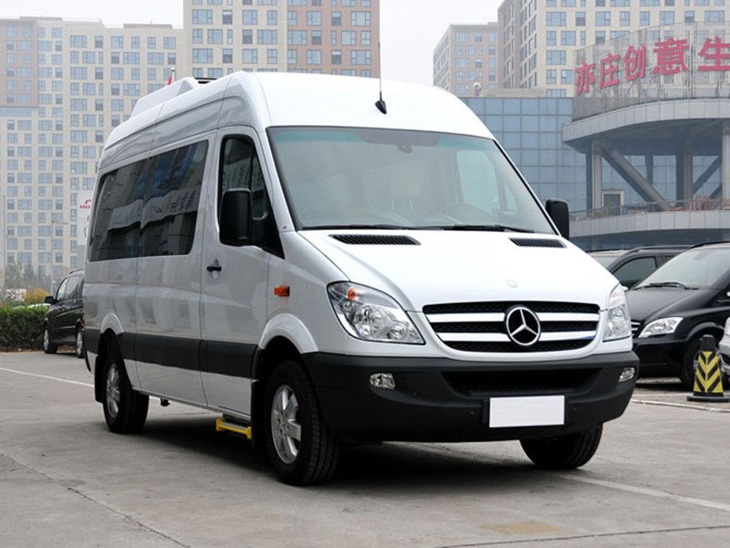 高端上檔次的奔馳凌特B型旅居房車