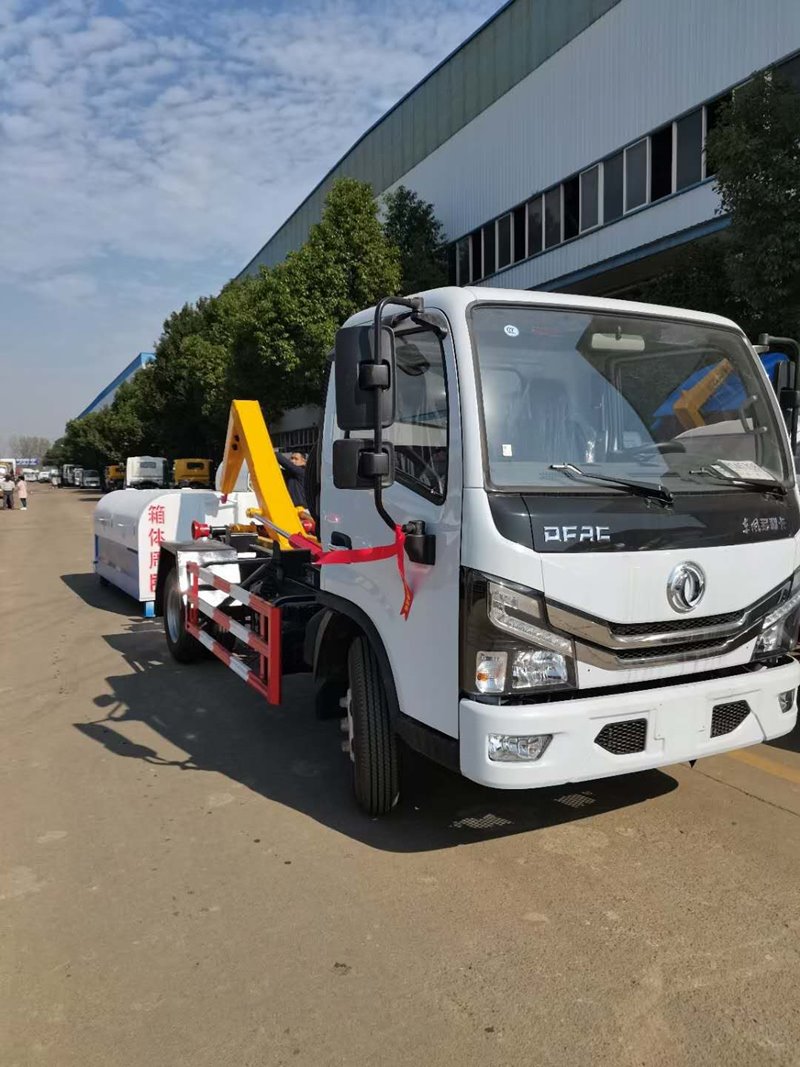 勾臂垃圾車哪里買