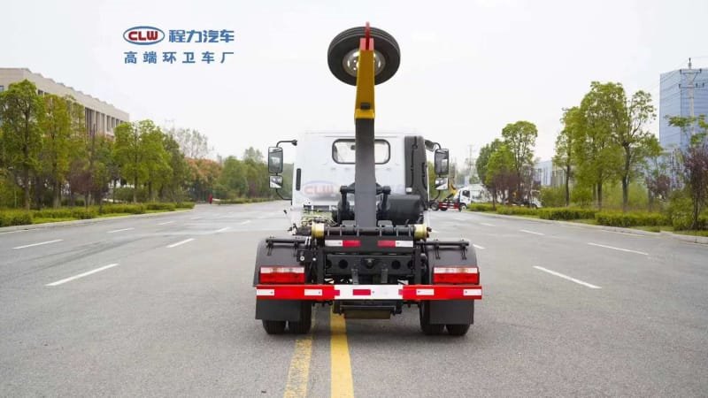 勾臂垃圾車哪里買