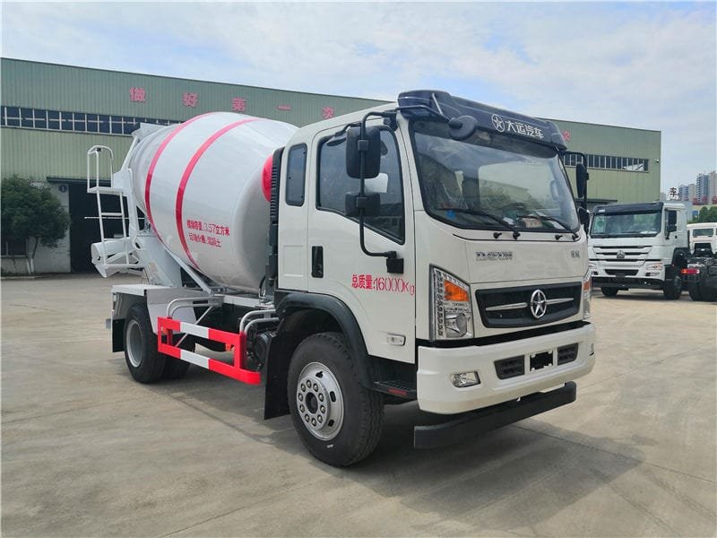 6方攪拌車大運(yùn)的大概要多少錢
