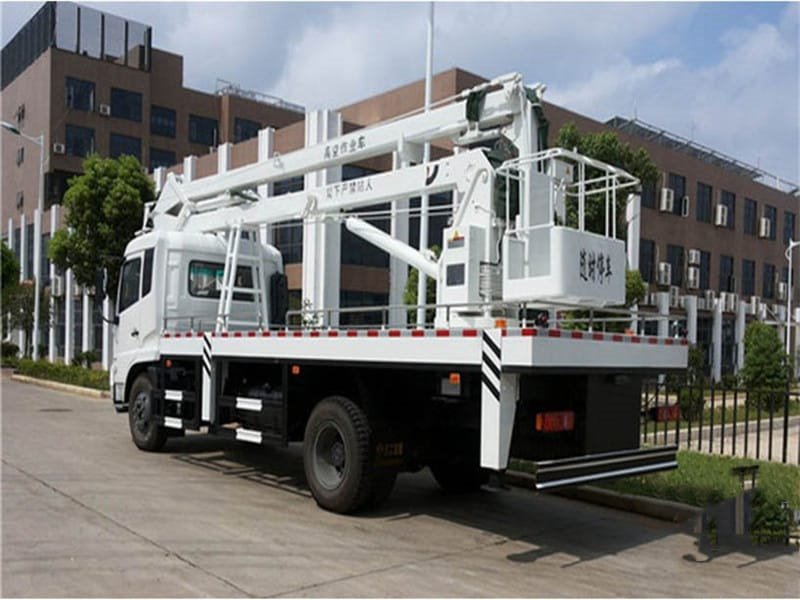 東風天錦國六20米高空作業(yè)車配備參數(shù)
