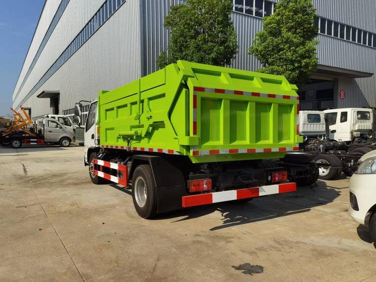 凱馬國(guó)六壓縮對(duì)接垃圾車特點(diǎn)