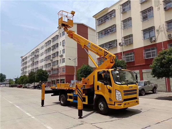 國六江鈴22米直臂式高空作業(yè)車