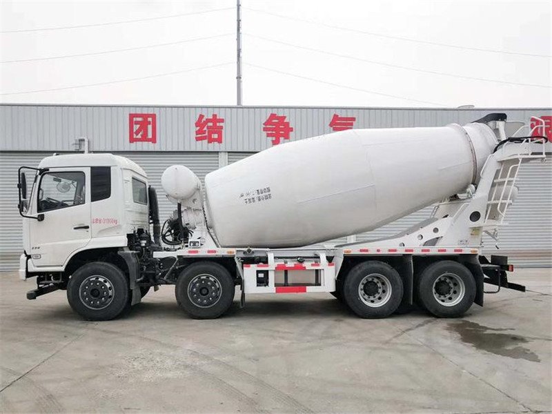 受歡迎的東風(fēng)天錦混凝土攪拌車