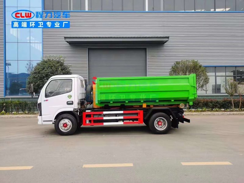 東風(fēng)多利卡勾臂套臂垃圾車(chē)特點(diǎn)及配置