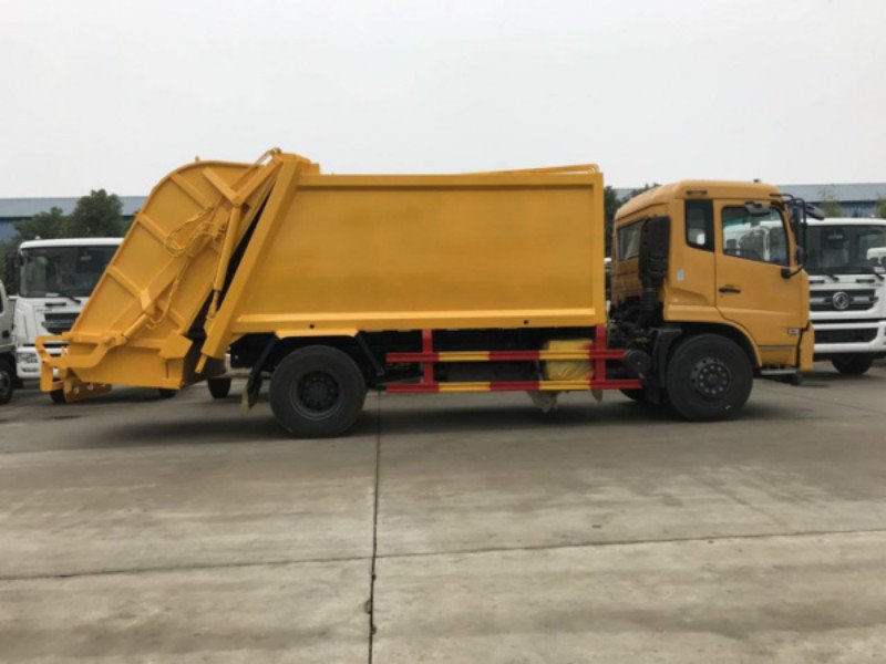 2020賺錢的環(huán)衛(wèi)車國六東風(fēng)天錦壓縮垃圾車
