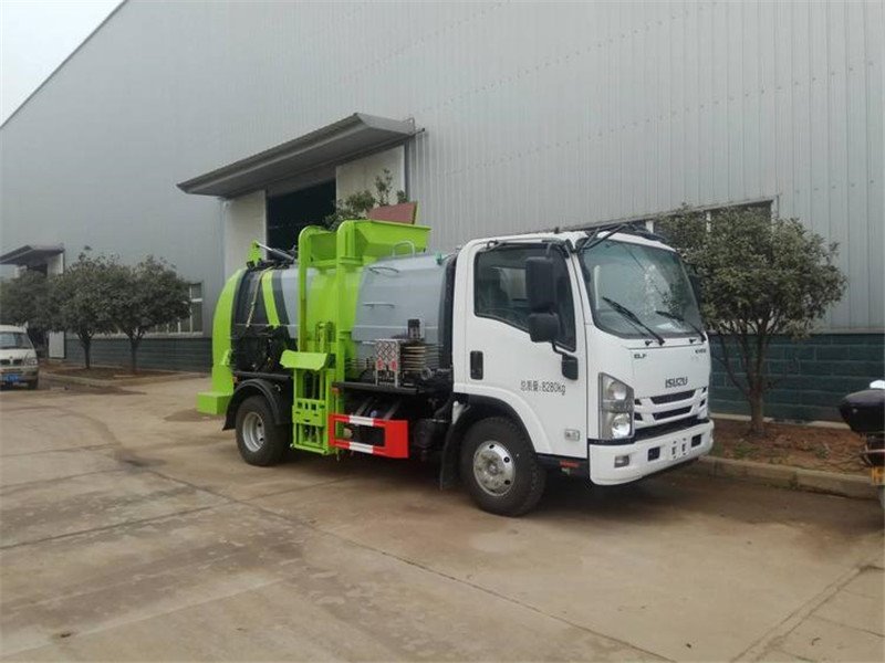 5方五十鈴國六餐廚垃圾車價格低的不能再低