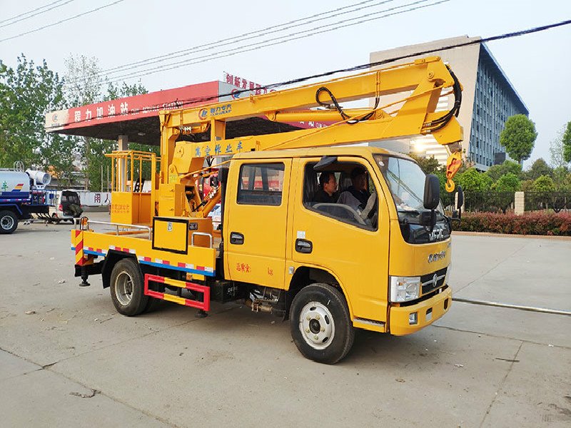 18米大多利卡國六高空作業(yè)車便宜價(jià)錢