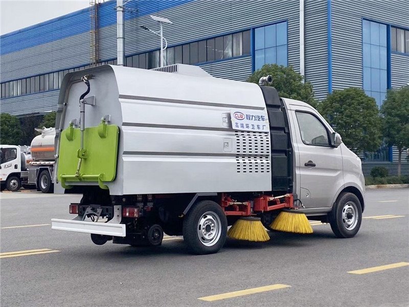 微卡長安掃路車價格優(yōu)惠