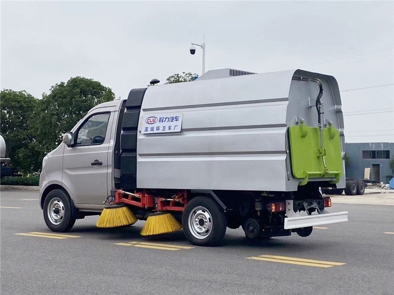 微卡長安掃路車價格優(yōu)惠