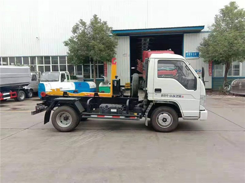 買性價高的勾臂垃圾車去哪里