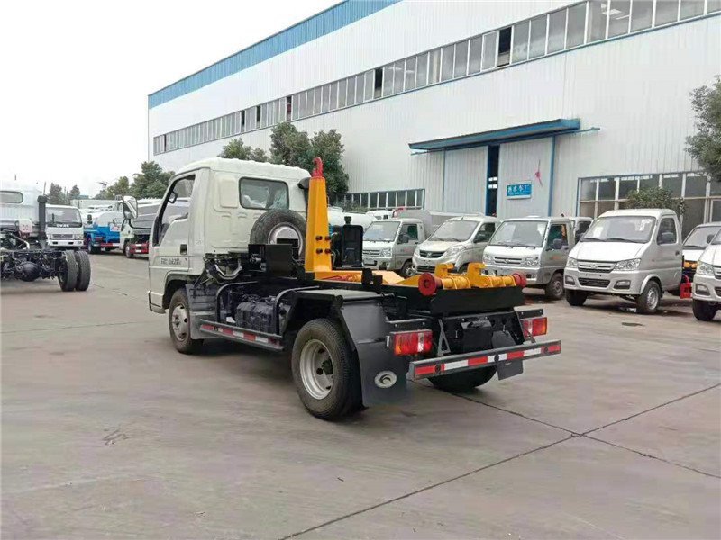 買性價高的勾臂垃圾車去哪里