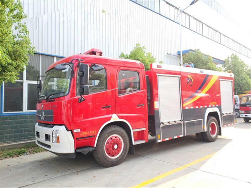 泡沫消防車(chē)哪里買(mǎi)