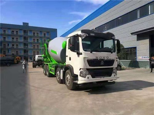 攪拌車(chē)無(wú)法啟動(dòng)該怎么解決12方水泥攪拌車(chē)多少錢(qián)攪拌車(chē)