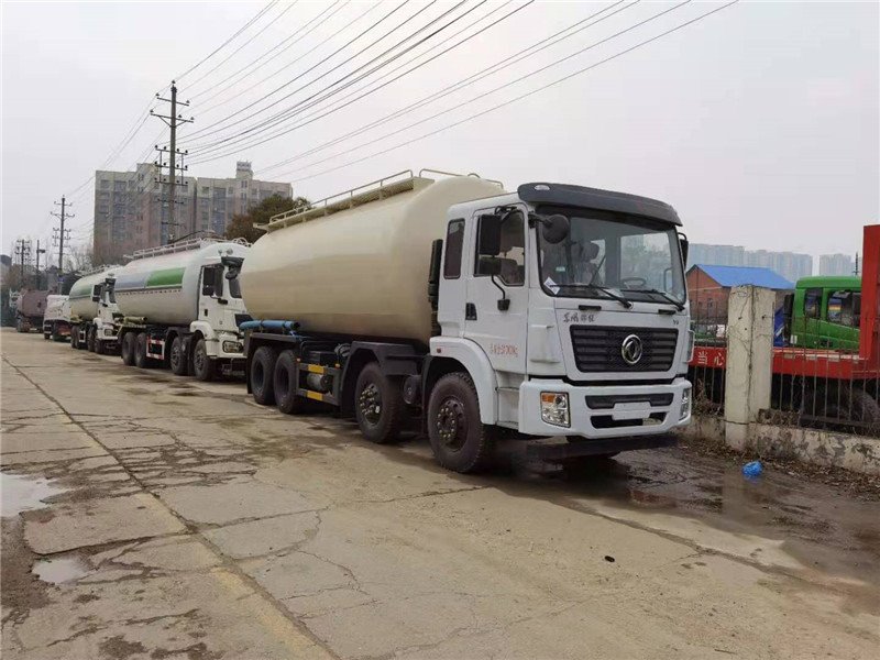 泰興東風(fēng)散裝水泥車陜汽散裝水泥車重汽重晶石粉罐車新款報(bào)價(jià)
