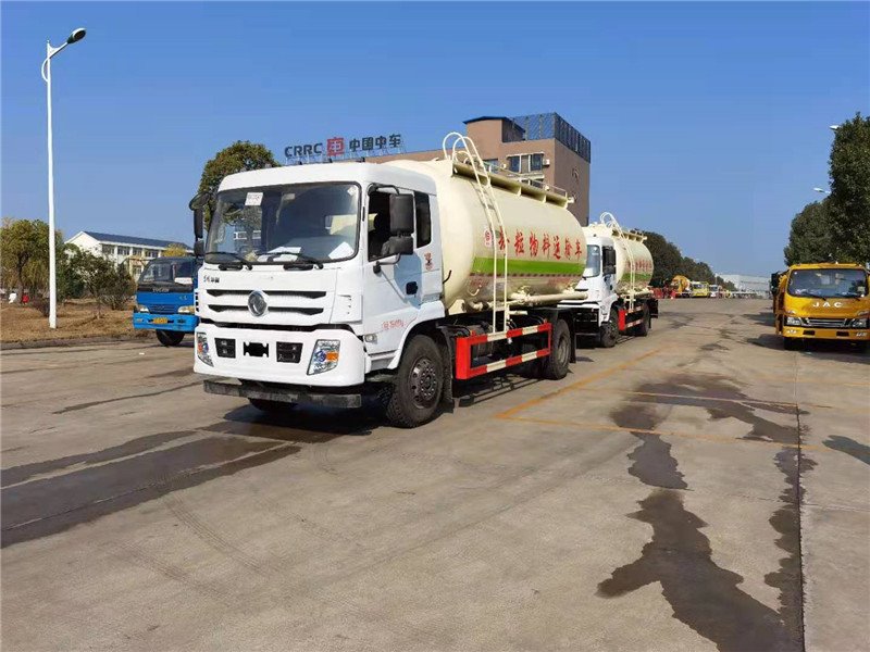 姜堰水泥運(yùn)輸車小型散裝水泥車粉石灰車干混砂漿運(yùn)輸車廠家直銷