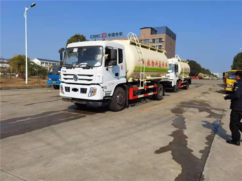 沙河18立方散裝水泥罐車干混砂漿車價(jià)格