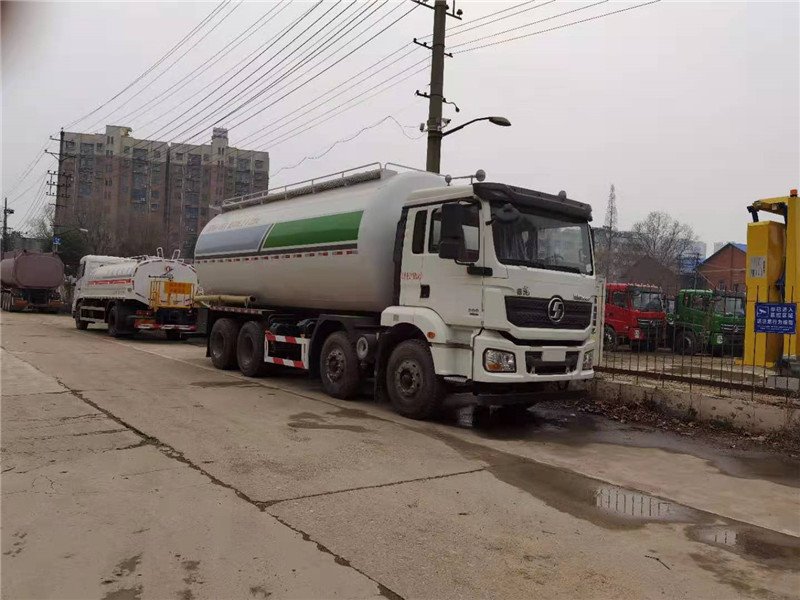 陜汽輕量化干混砂漿車就是印鈔機(jī)