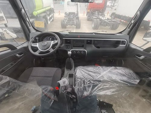 東風(fēng)途逸國六藍(lán)牌柴油3.5米向冷藏車價(jià)錢多少冷藏車