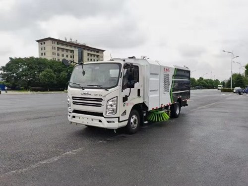程力江鈴凱銳清掃車現(xiàn)車供應(yīng)價錢多少清掃車