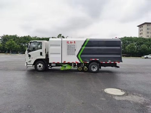 程力江鈴凱銳清掃車現(xiàn)車供應(yīng)價錢多少清掃車