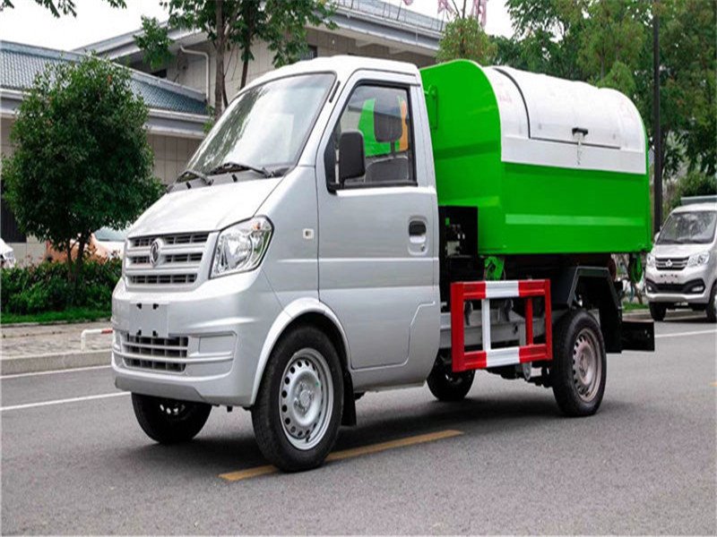 東風(fēng)小康勾臂式垃圾車直賣廠商