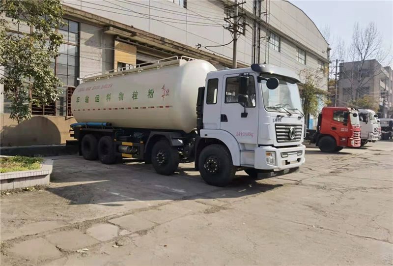 三門峽東風(fēng)28.5立方干混砂漿車廠家降價(jià)出售