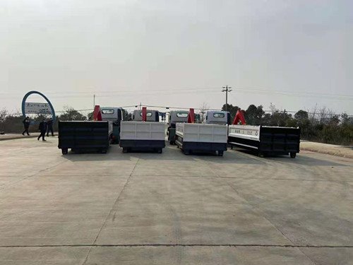 程力大運國六車廂可卸式垃圾車價錢多少可卸式垃圾車