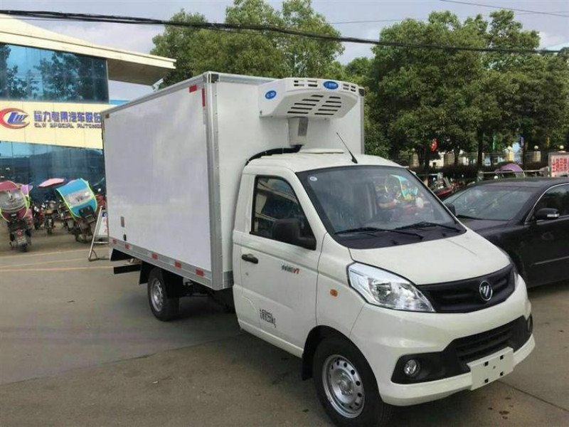 福田祥菱V1冷藏車年底價(jià)格降降降