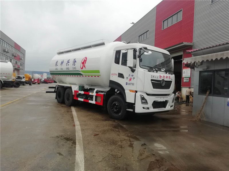 杞縣輕量化30噸干混砂漿車現(xiàn)車優(yōu)惠