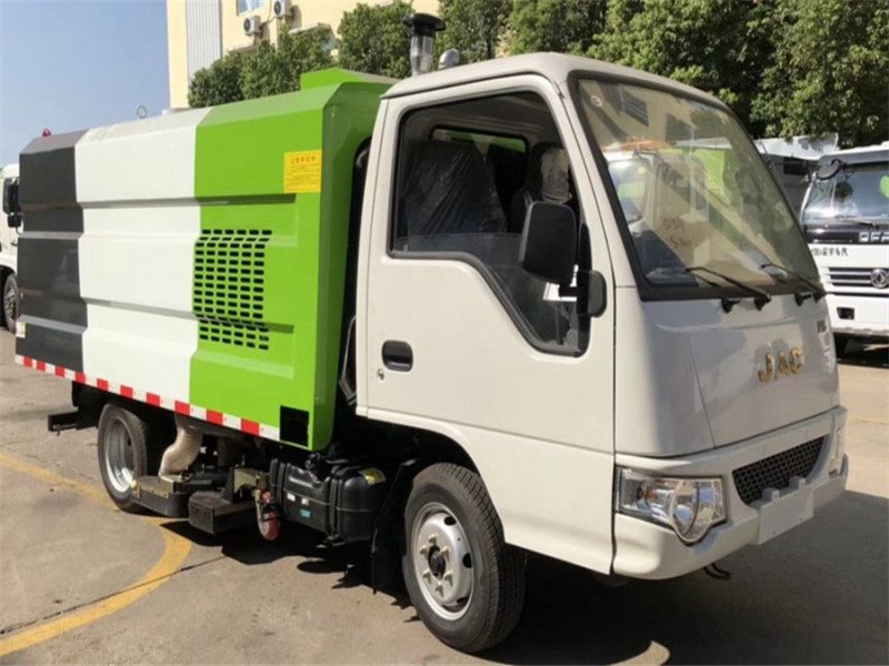 一輛小型吸塵車需要多少錢