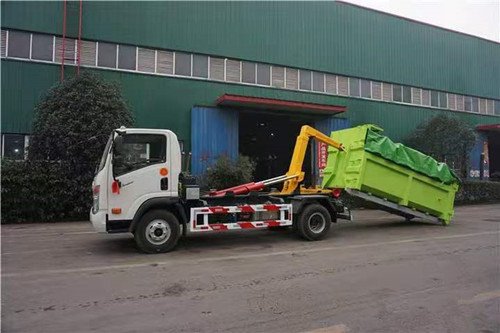 大運(yùn)新奧普力國六車廂可卸式垃圾車價錢垃圾車