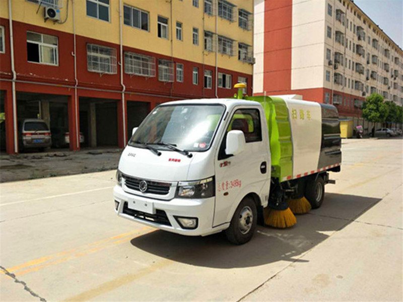 東風(fēng)途逸藍牌掃路車新配置
