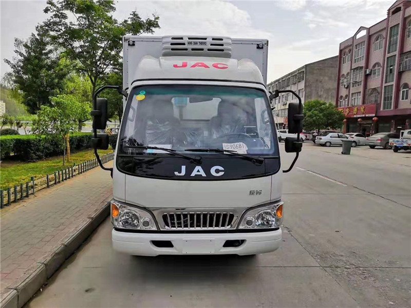 江淮康鈴冷藏運(yùn)輸車發(fā)往山東