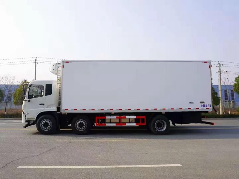 程力專汽冷藏運(yùn)輸車為什么要選裝配置通風(fēng)槽？