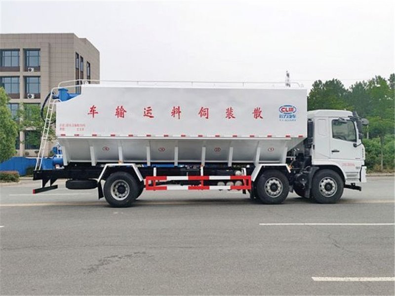 30方陜汽軒德小三軸飼料車現(xiàn)車趕緊買