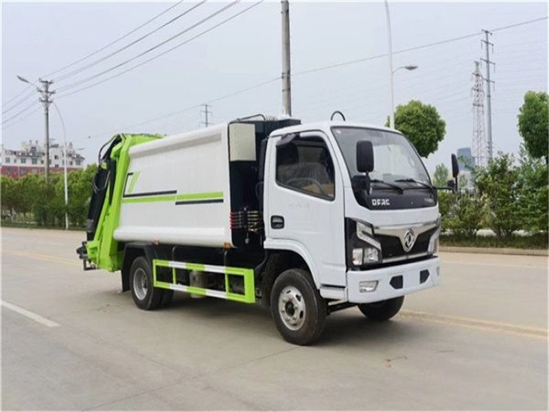 環(huán)衛(wèi)車擋風(fēng)玻璃刮不干凈咋回事