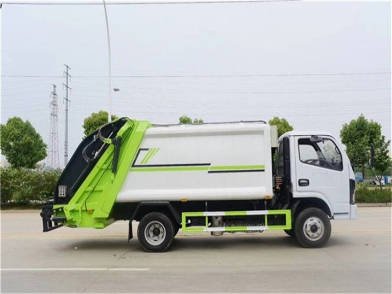 環(huán)衛(wèi)車擋風(fēng)玻璃刮不干凈咋回事