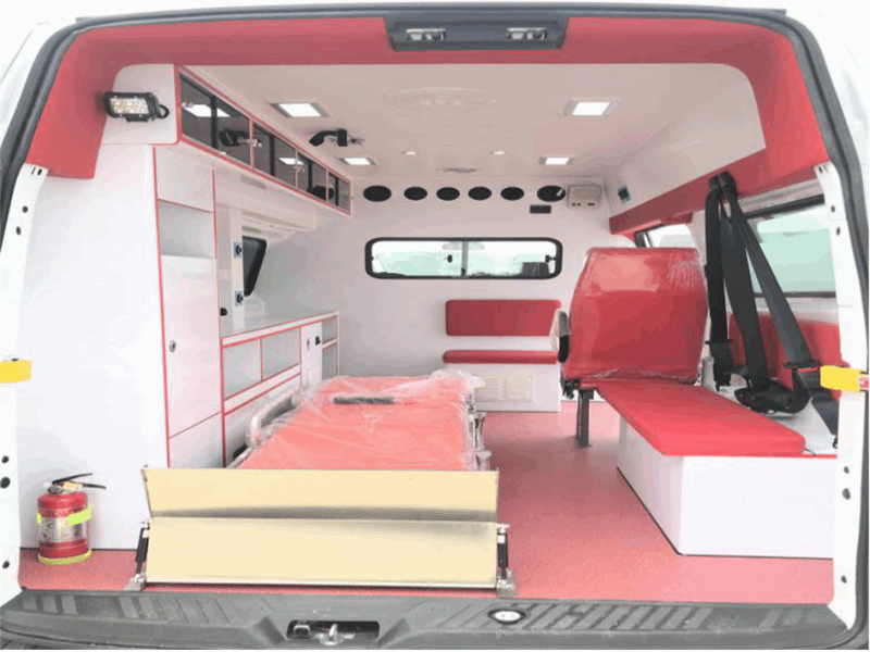 經(jīng)典福特V362國六監(jiān)護(hù)型救護(hù)車全國可送