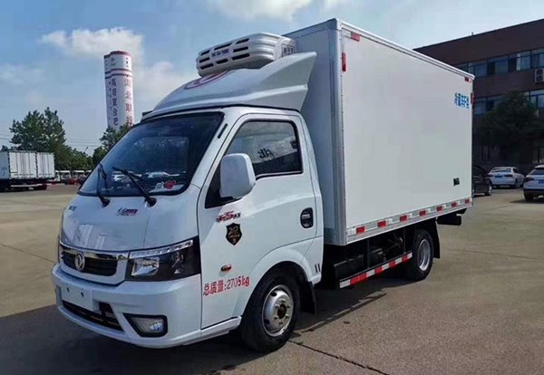 “程力出品，必屬精品”，程力冷藏車整車箱體品質(zhì)領先，服務為先