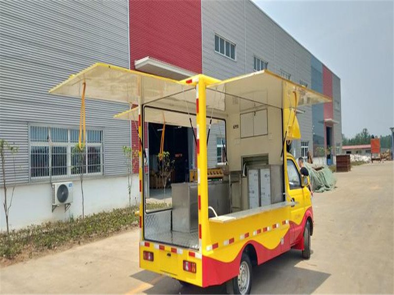 國六東風(fēng)小康流動售貨車特大好消息