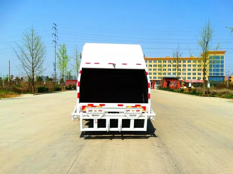 國(guó)六東風(fēng)多利卡D9壓縮垃圾車(chē)直銷(xiāo)廠家