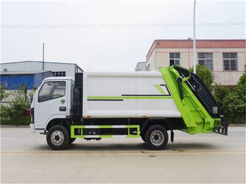 環(huán)衛(wèi)車擋風(fēng)玻璃刮不干凈咋回事