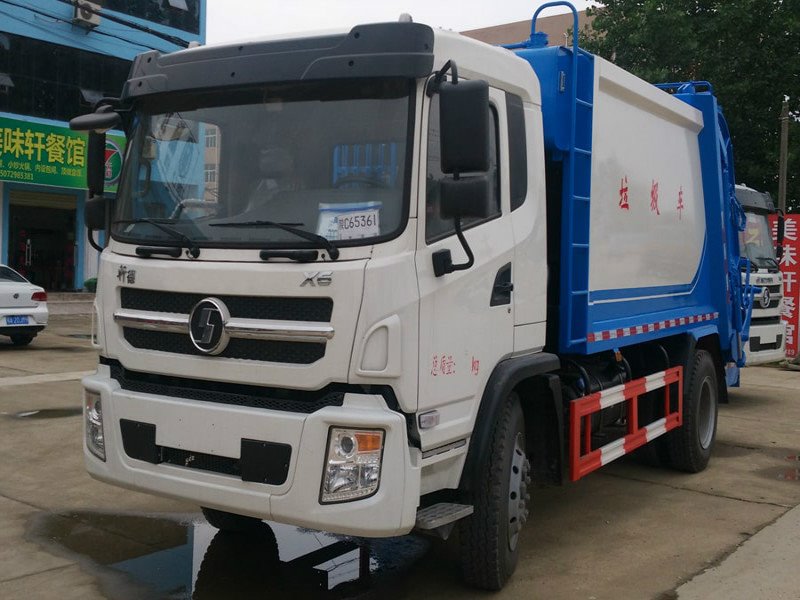 程力集團(tuán)壓縮垃圾車陜汽德龍高配低價(jià)