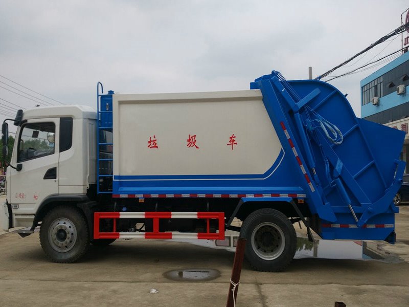 程力集團(tuán)壓縮垃圾車陜汽德龍高配低價(jià)