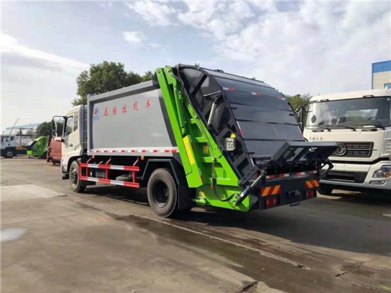 程力環(huán)衛(wèi)垃圾車怎么養(yǎng)護(hù)